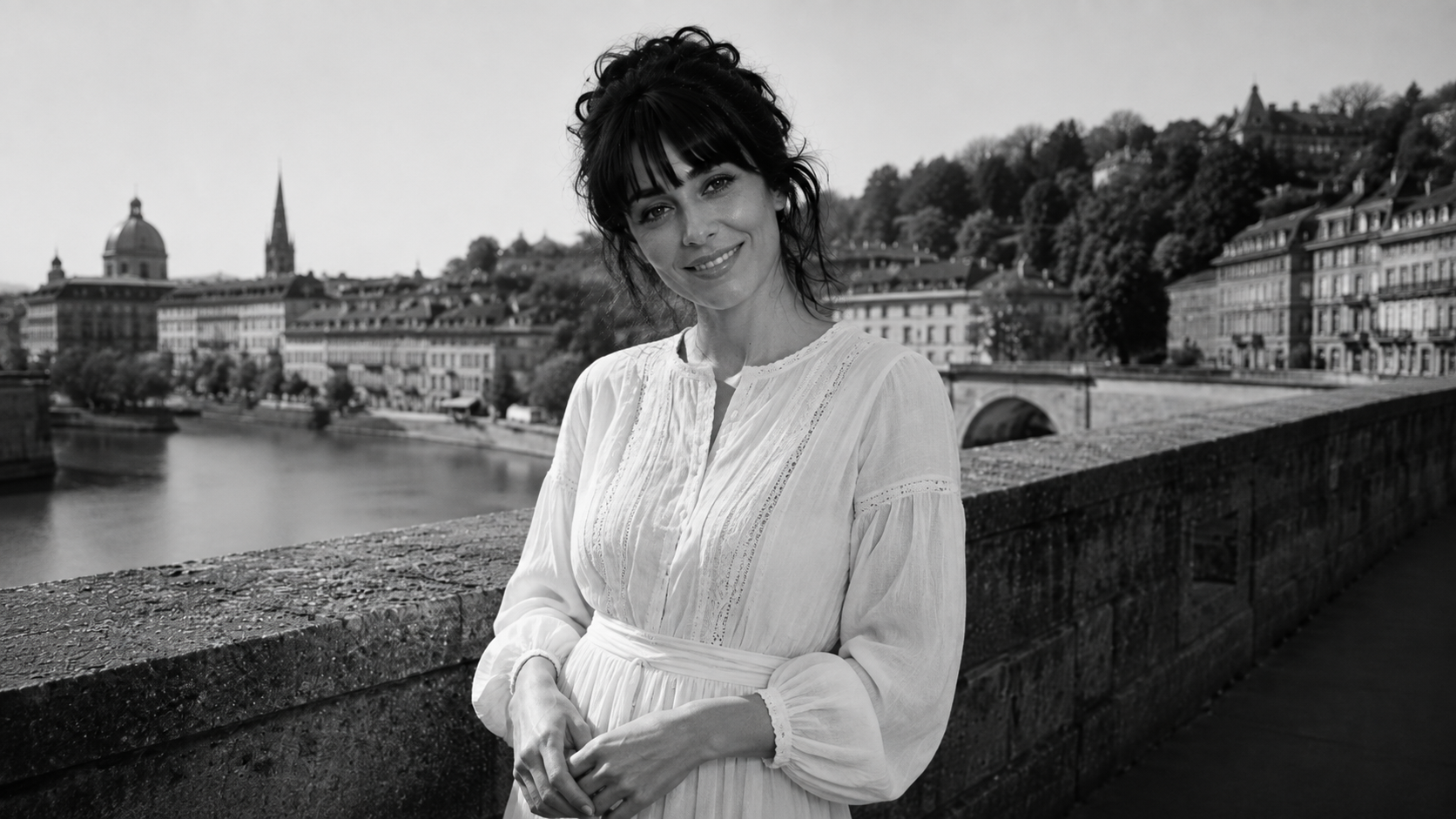 Mina Matter an der Aare in Bern